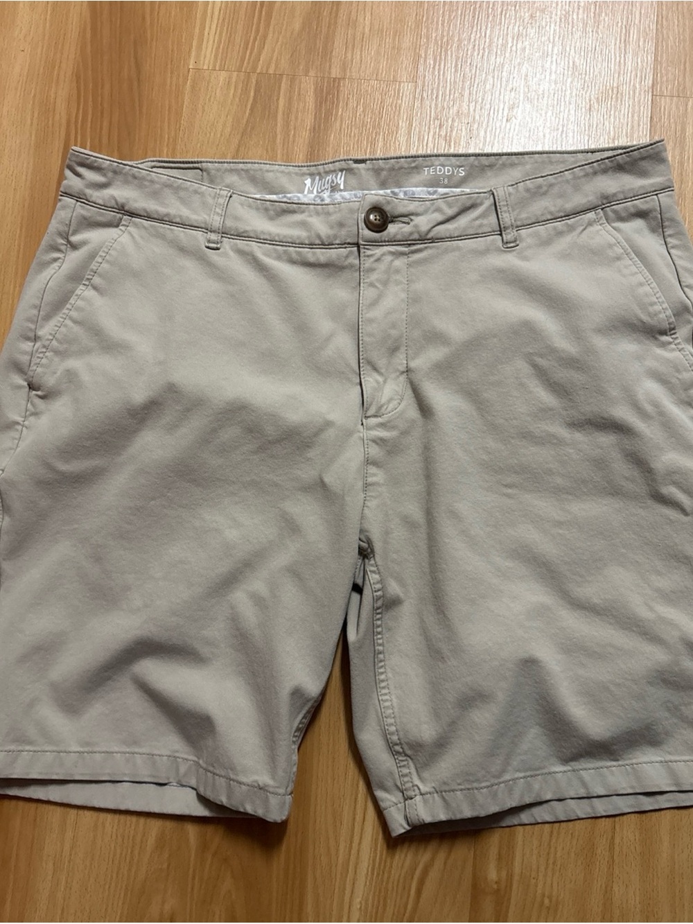 Mugsy Teddys Mens Chino Shorts 38 Khaki Stretch Regular Fit Mid Rise Casual